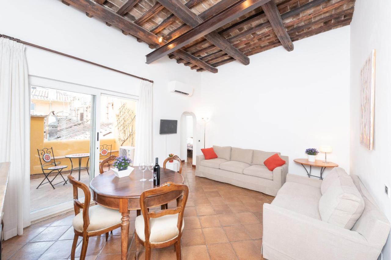 Apartment Stunning Campo De Fiori With Terrace Rom